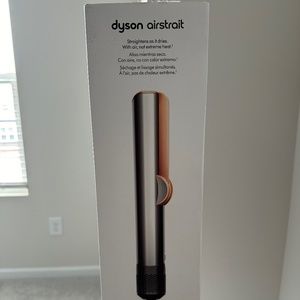 Dyson Airstrait Straightener